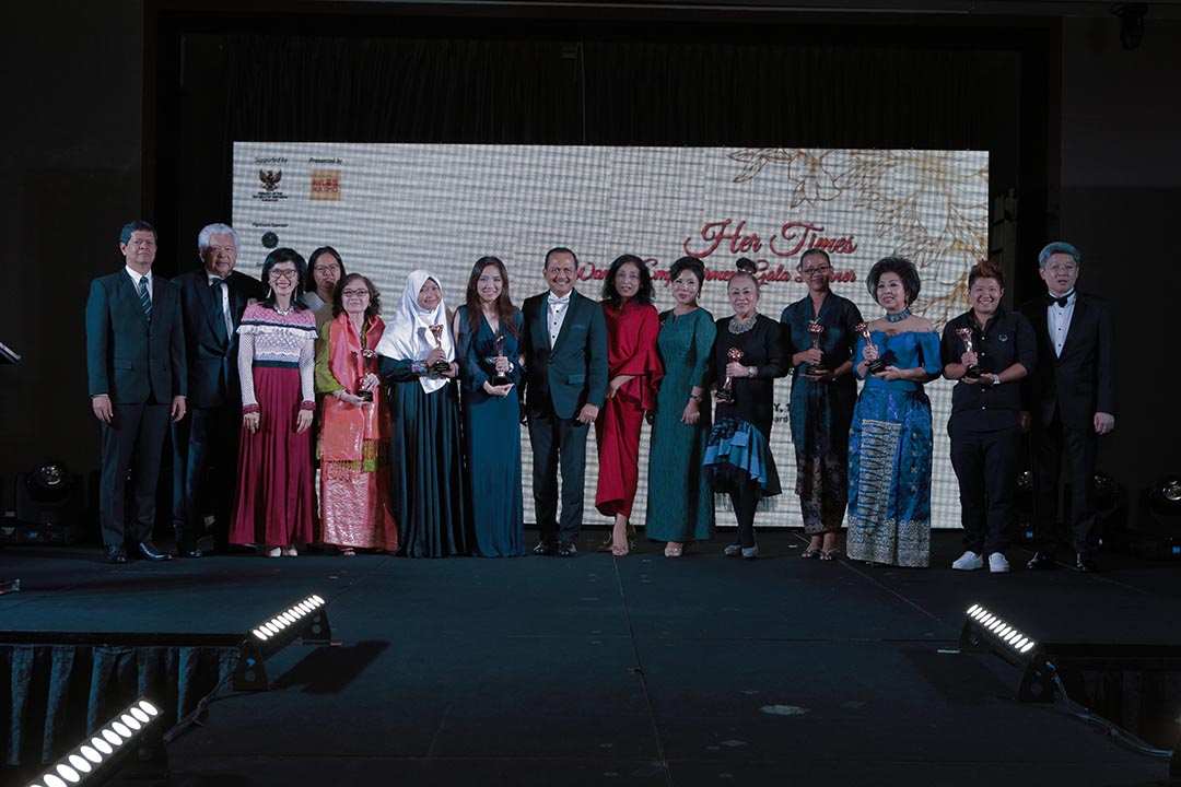 Ms KARTINI MULJADI SH Won the ‘Her Times Achievement Award ...