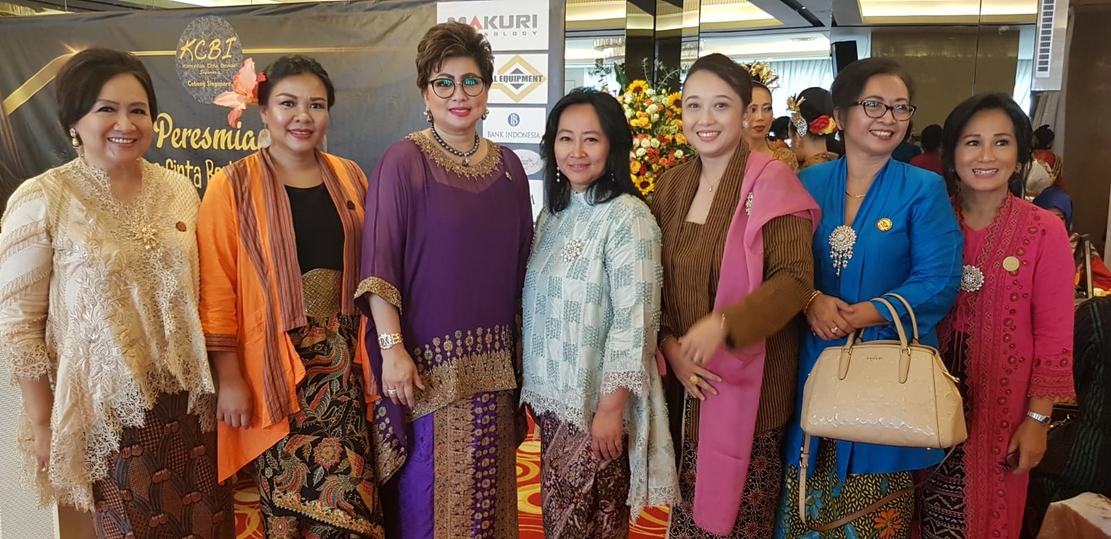 Indonesian clothes not only Batik, KCBI Singapore highlighted ...